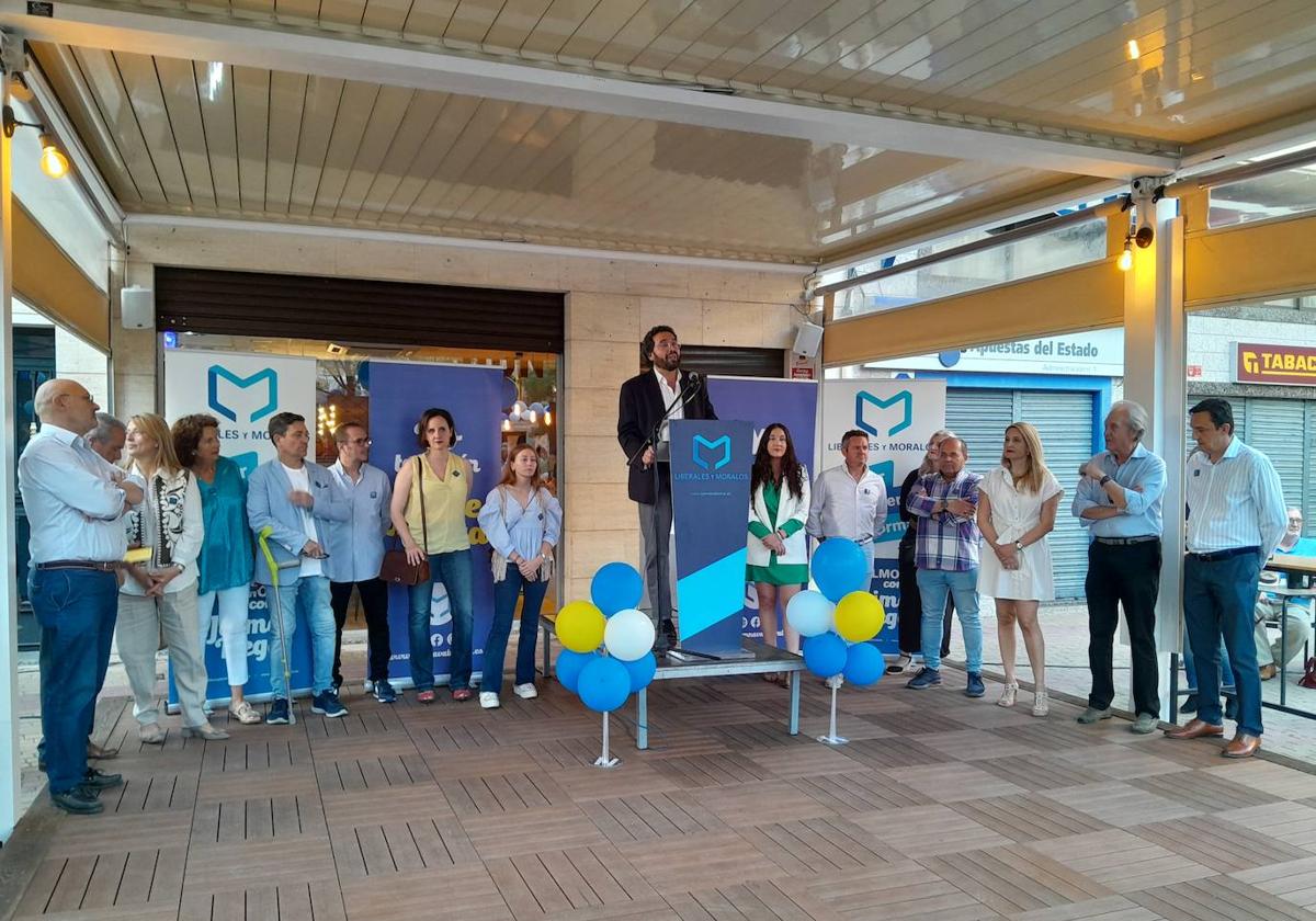 Liberales y Moralos presenta su candidatura en el Jardincillo en un ambiente festivo