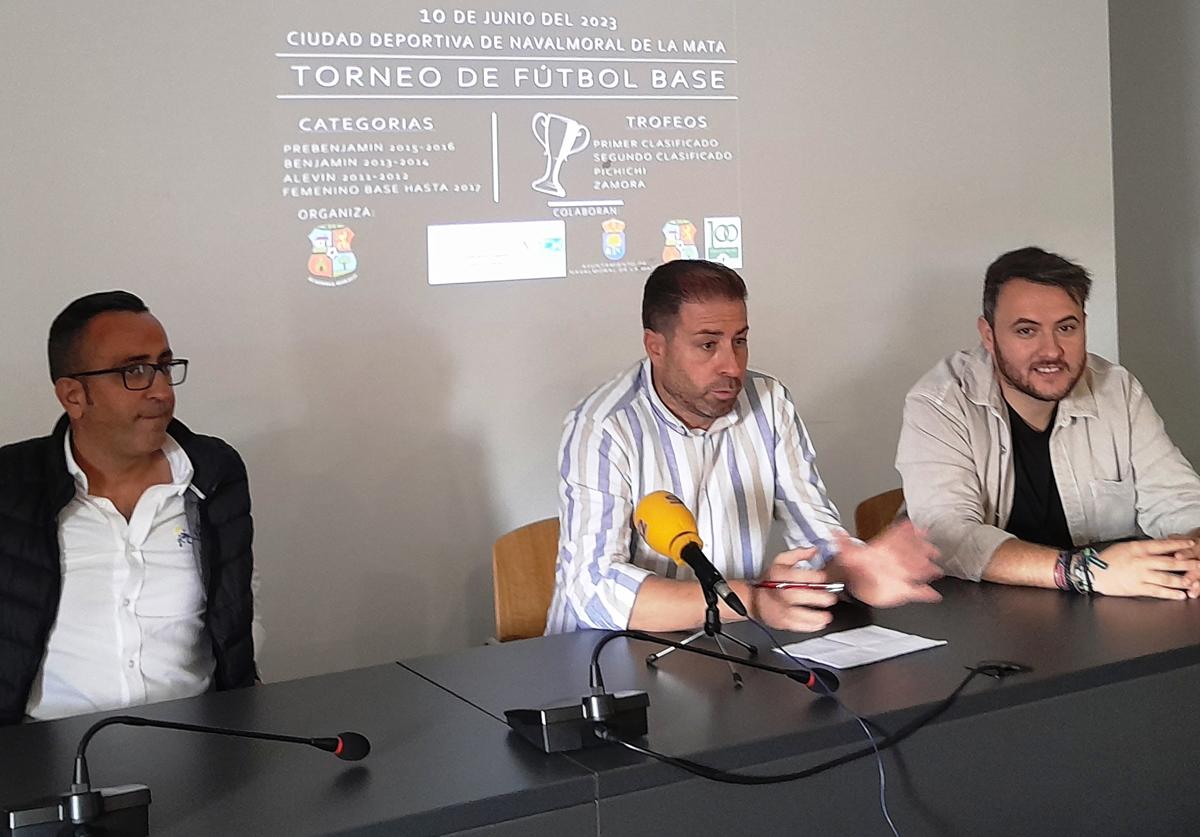 Benito Pineda, José Carlos Fraile y Josema Encinas, en la presentación