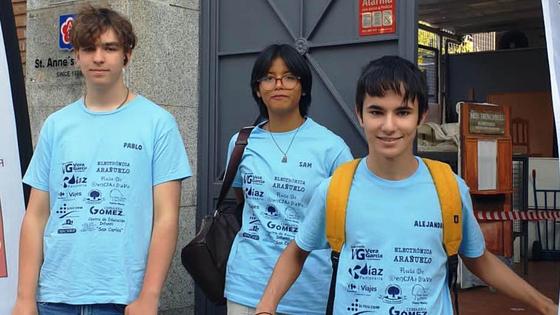 Un equipo de la academia local de robótica, clasificado para la final nacional