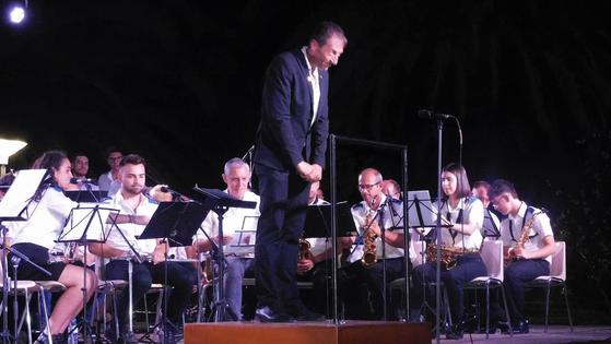 Emotivo encuentro de Bandas de Música en el parque municipal