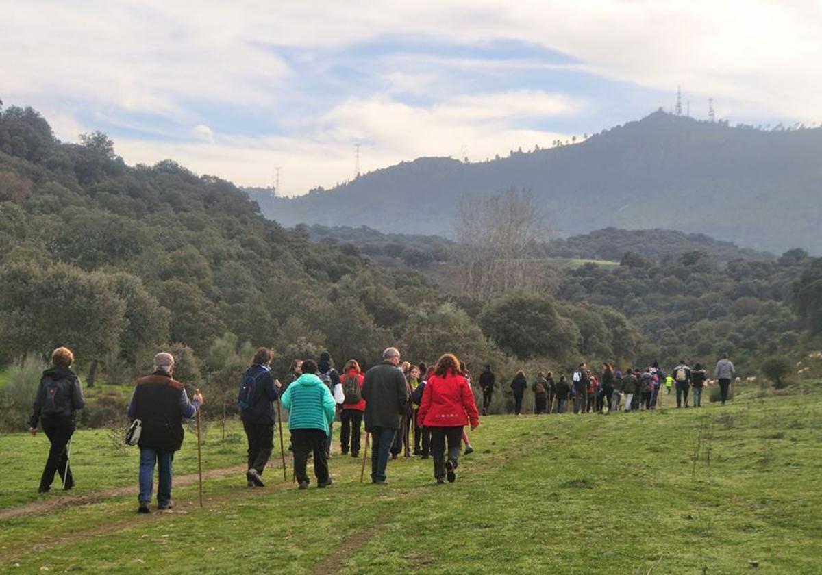 Ruta otoñal en el entorno de Casas de Miravete