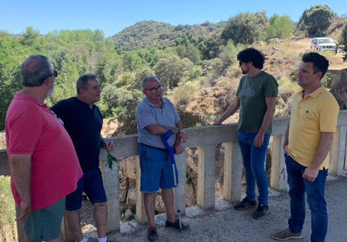 Diputación estudia mejoras en las infraestructuras de los Ibores