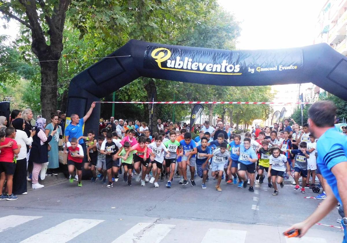 Un torneo de ajedrez y la carrera popular, prólogo de las fiestas de San Miguel