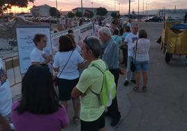 Última movilización de No al Muro en los desaparecidos lavaderos de Moya