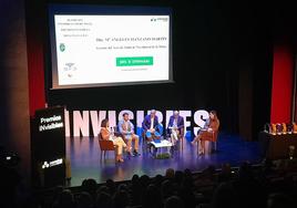 Inicio del acto celebrado en el Teatro del Mercado