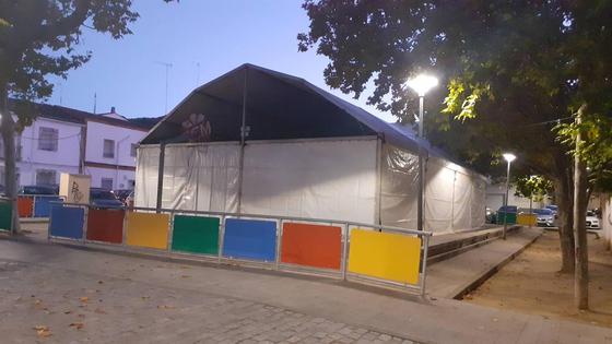 El programa navideño contará con una pista de hielo sintético