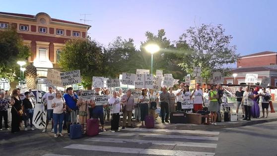 No al Muro volverá a pedir el viernes la colaboración vecinal para pagar las multas