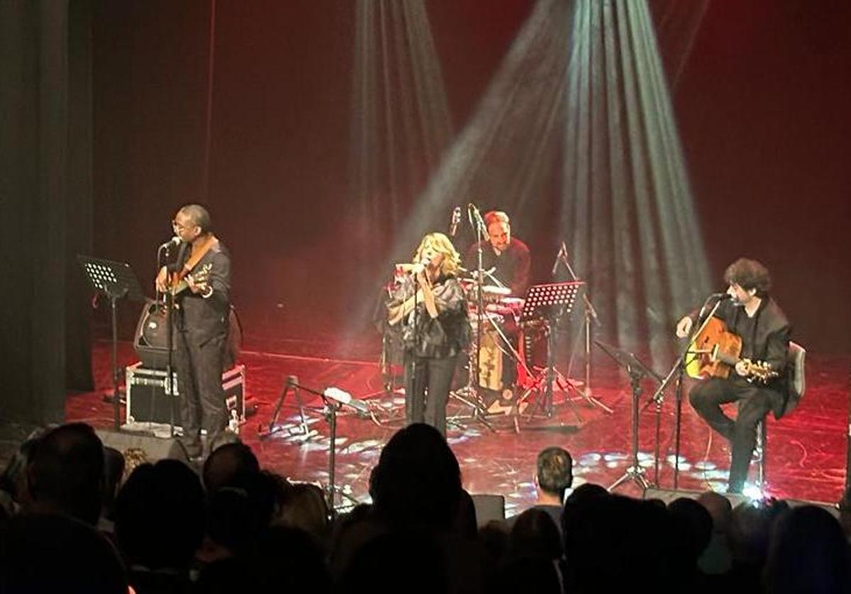 Sole Giménez en el Teatro del Mercado