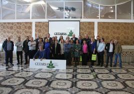 Organizadores y homenajeados en las carpas de Baram