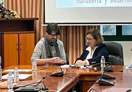 Carlos Utrilla, presidente de Arjabor, y la consejera Mercedes Morán