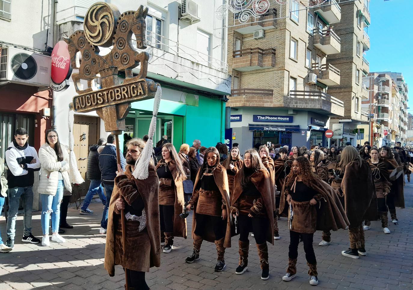 Fotos: Multitudinario desfile juvenil