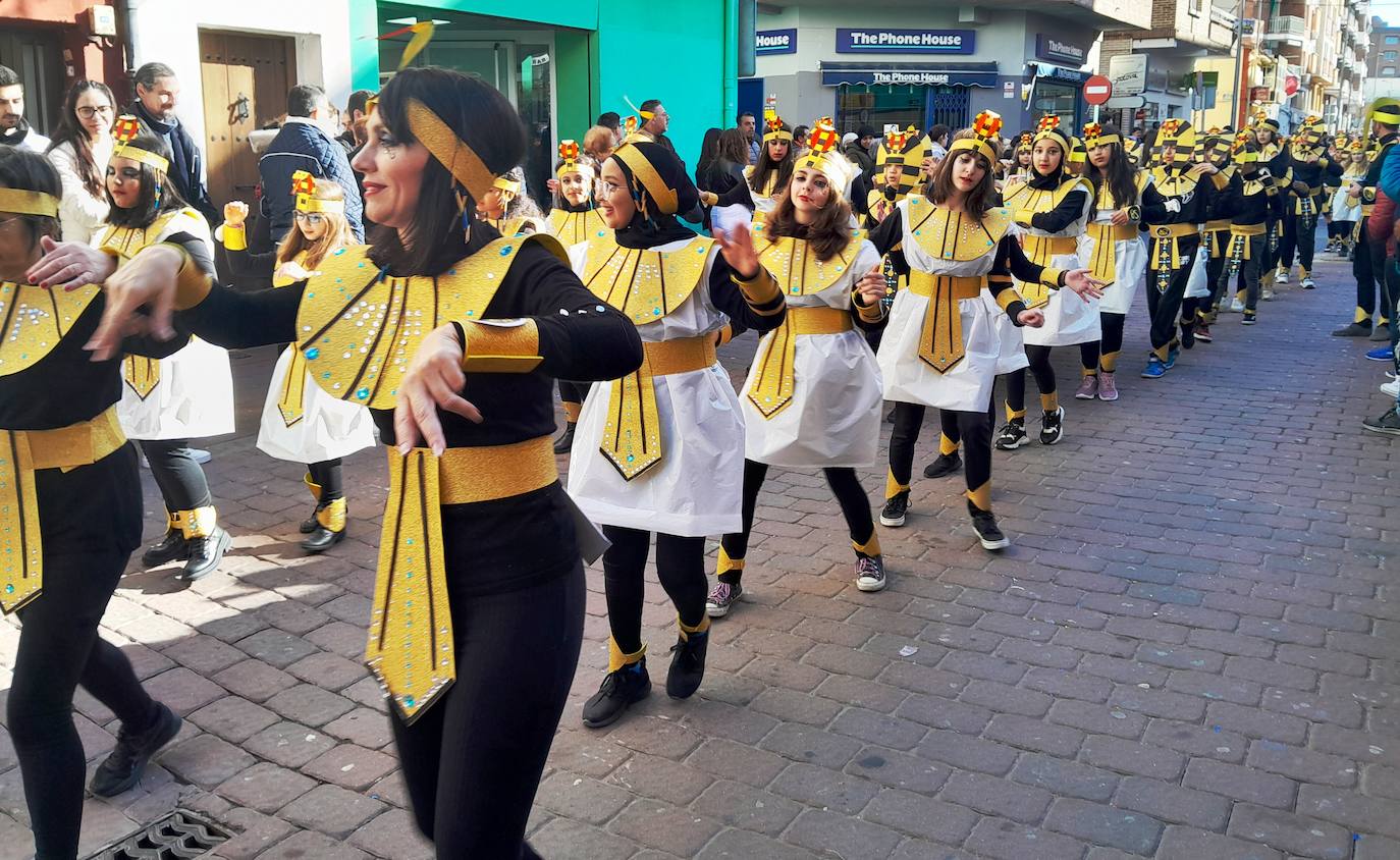 Fotos: Multitudinario desfile juvenil