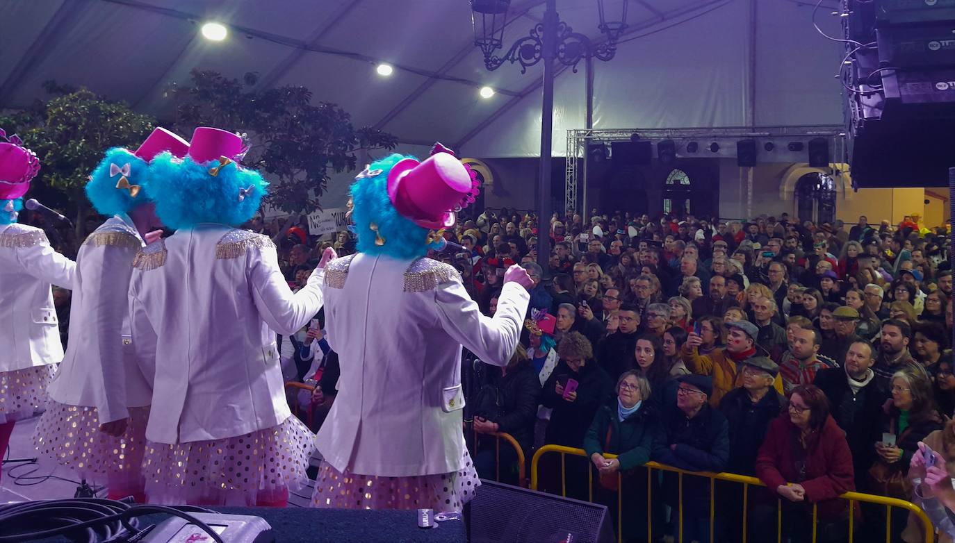 Fotos: Faratabailes gana el Concurso de Murgas