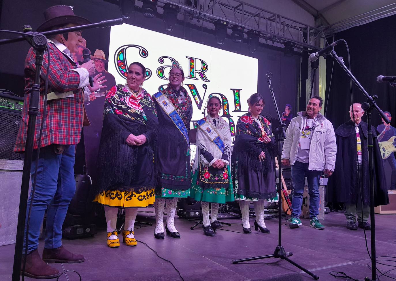 Fotos: Faratabailes gana el Concurso de Murgas