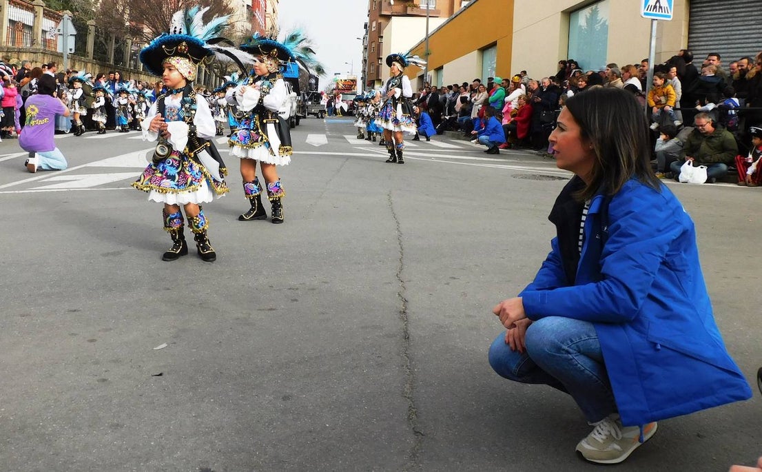 Fotos: Carrozas y comparsas