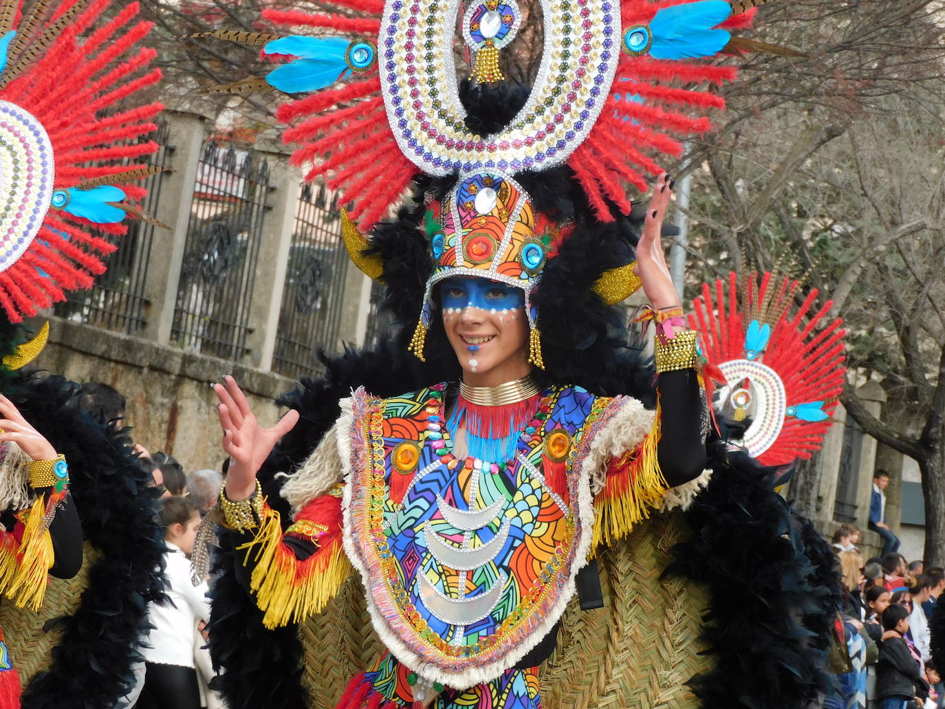 Fotos: Carrozas y comparsas