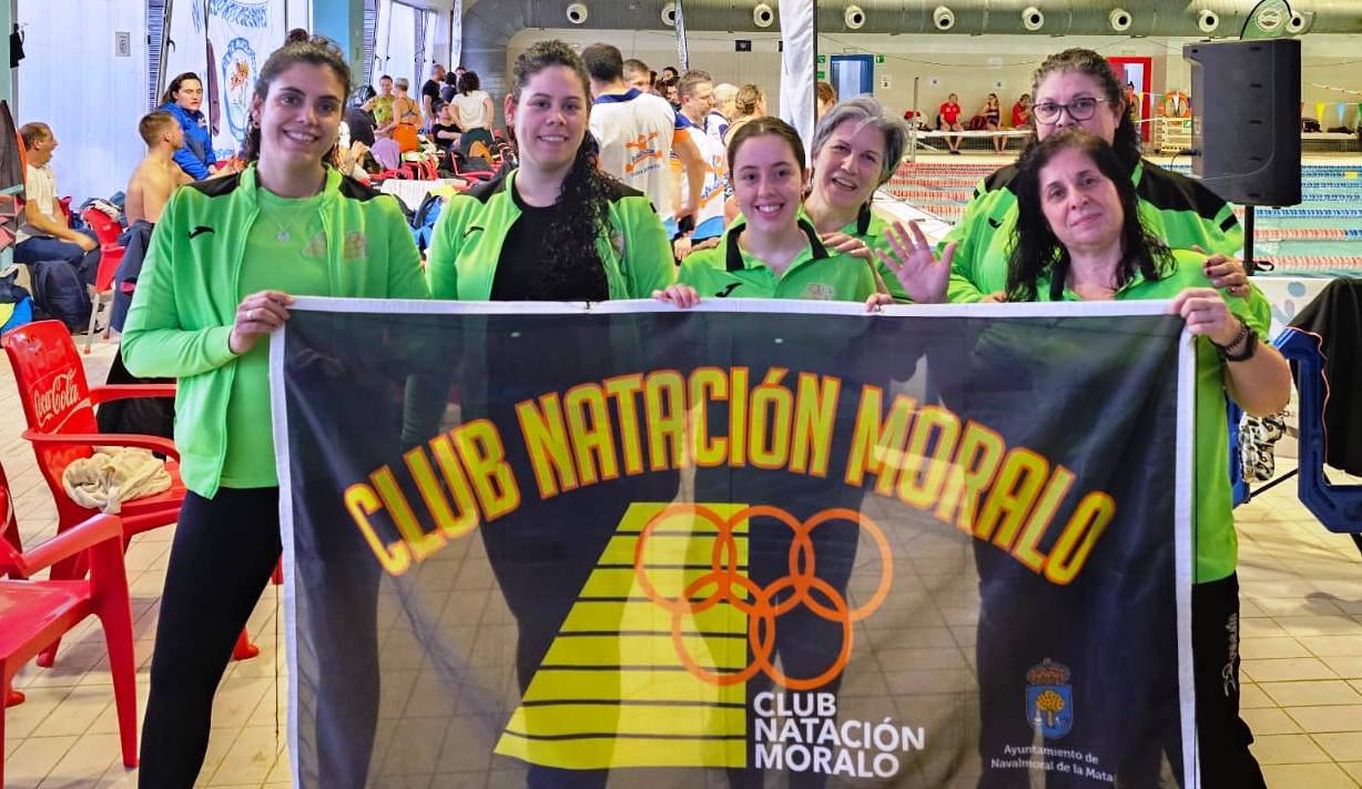 Representantes Máster del Club Natación Moralo