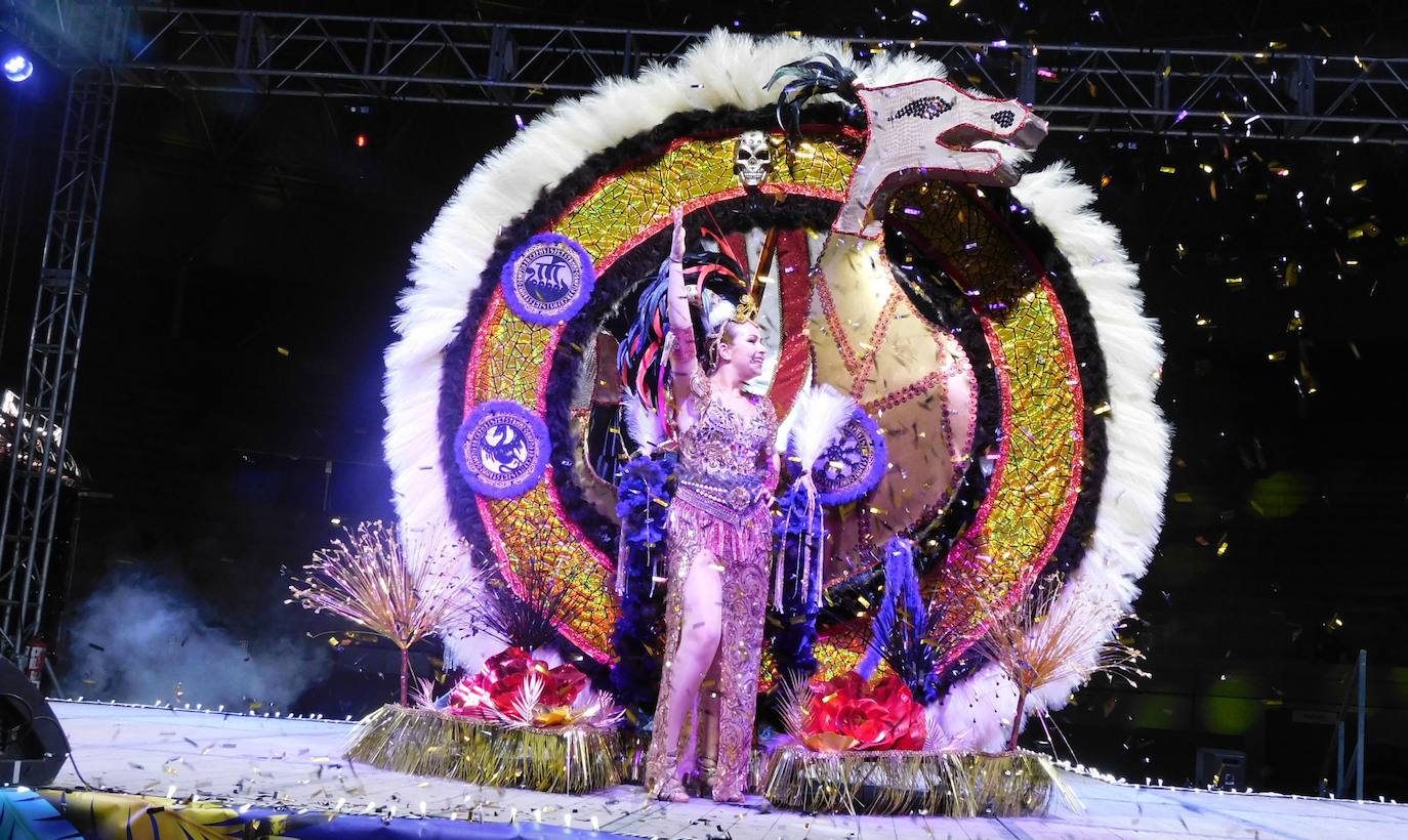 Irene Amor, reina juvenil del Carnaval