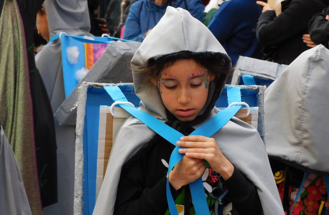Los colegios abren el desfile juvenil aplazado el viernes de Carnaval