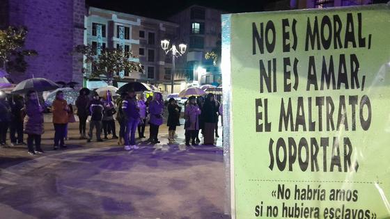 Doble celebración del Día de la Mujer en Navalmoral