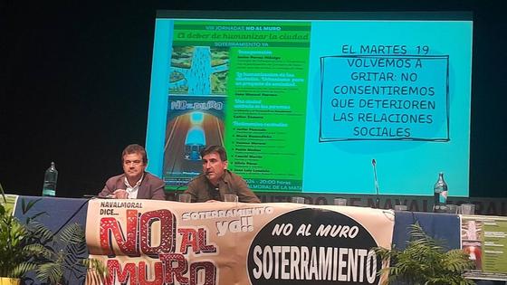 La empresa constructora paraliza las obras del tren en una zona a petición municipal