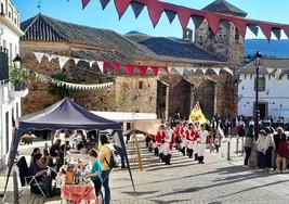 Ascenso a los restos de Fort Napoleón