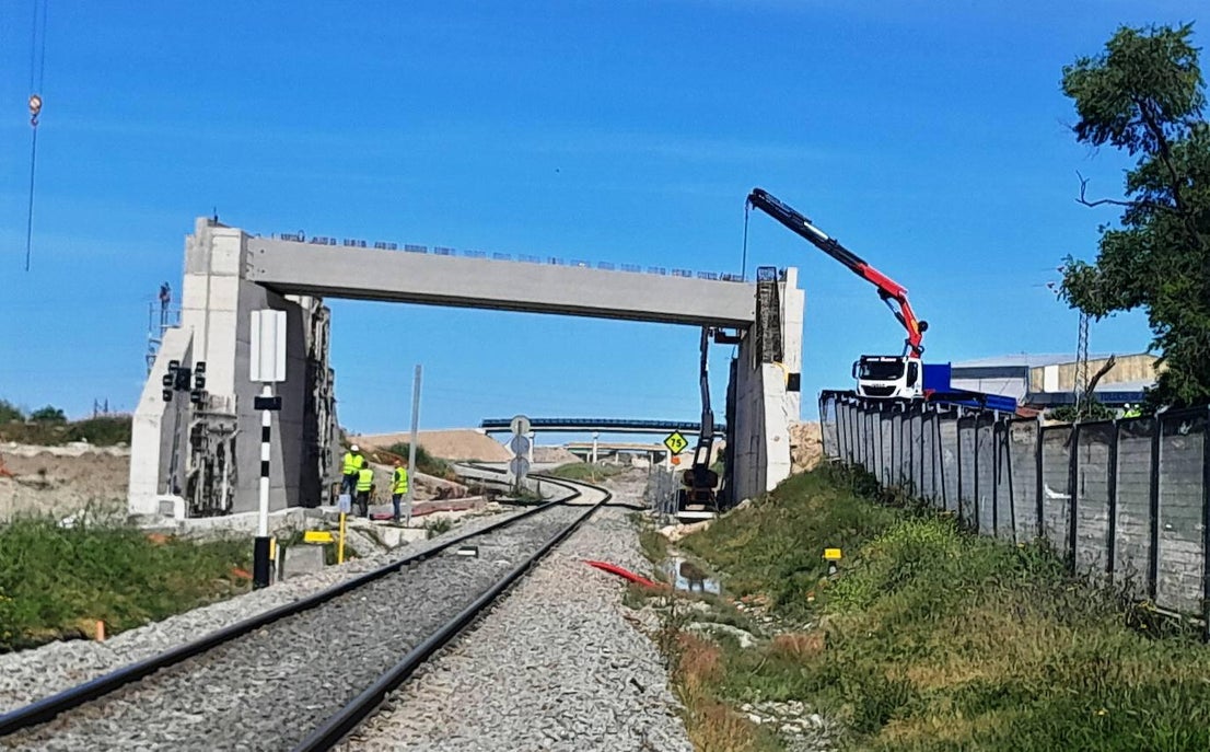Las obras del tren eliminan la plaza de las cigüeñas