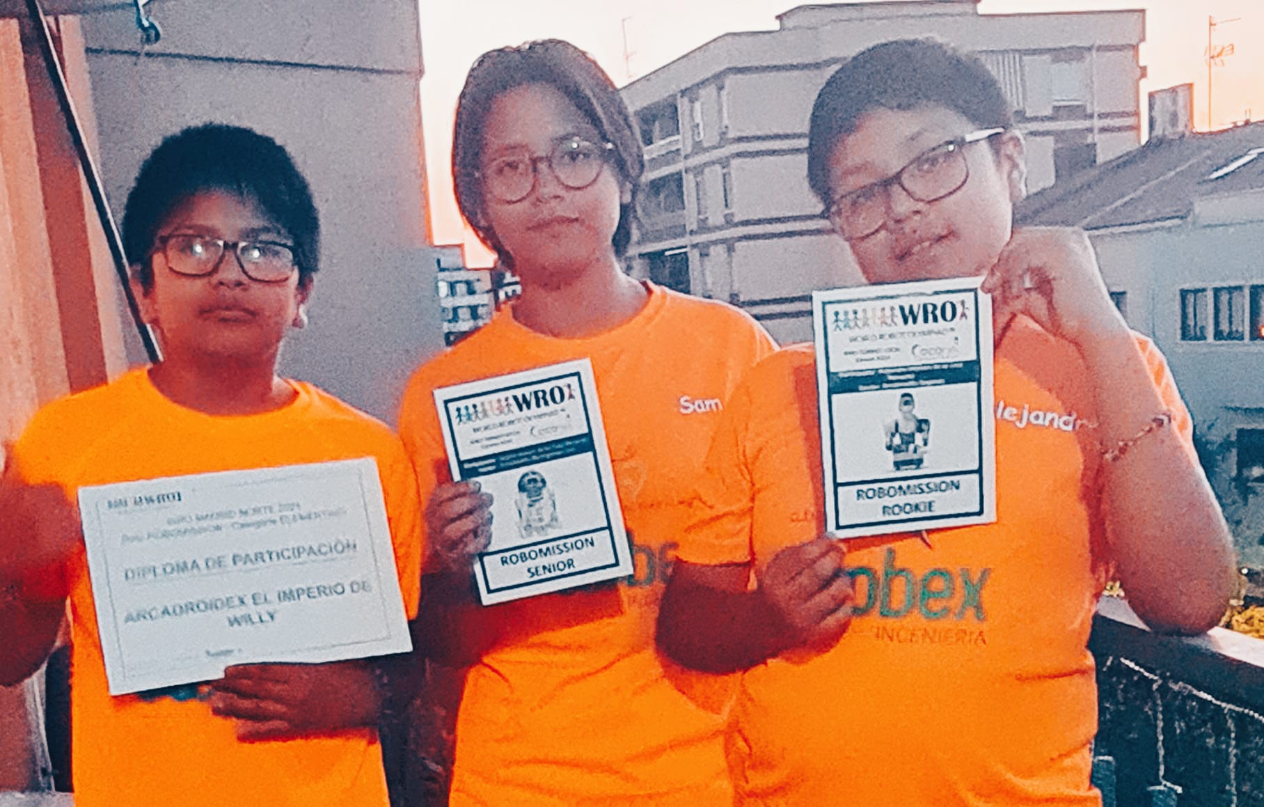 Tres hermanos finalistas en tres equipos diferentes: Samira, Alejandro y Víctor de la Cruz