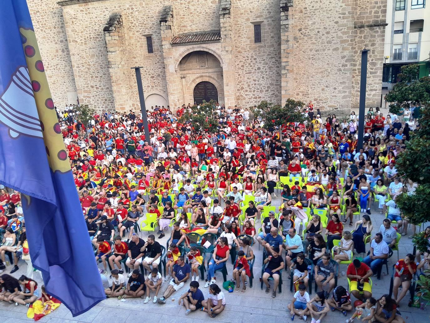 La afición futbolística vibra con el triunfo en la Eurocopa