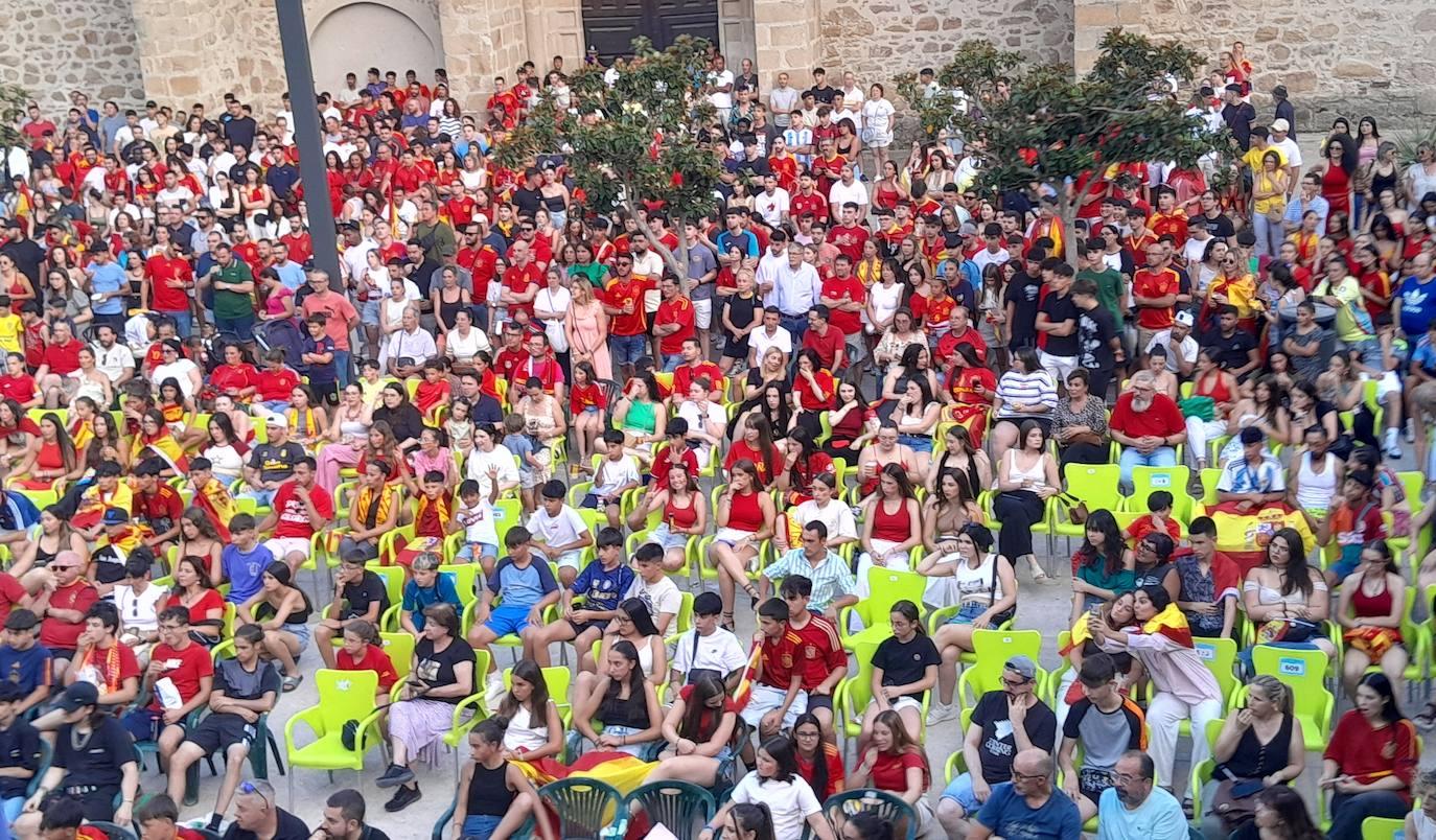 La afición futbolística vibra con el triunfo en la Eurocopa