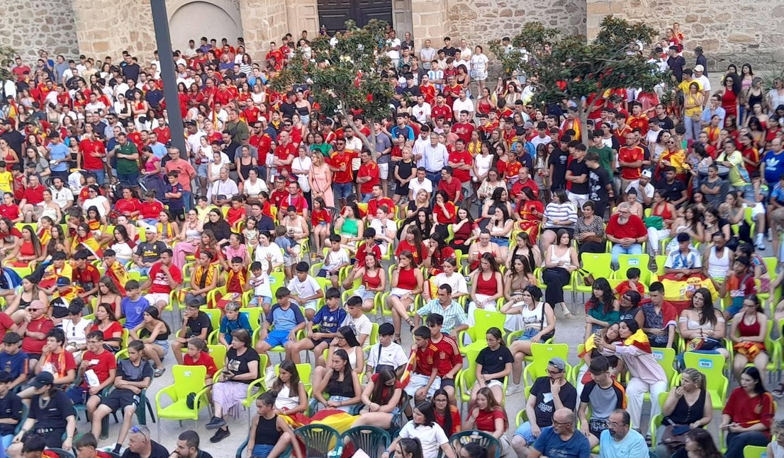 La afición futbolística vibra con el triunfo en la Eurocopa