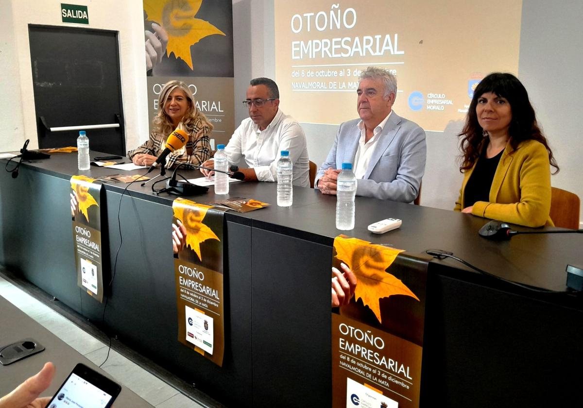 Cristina Marcos, Benito Pineda, Ramón Barbado y Laura Baquero