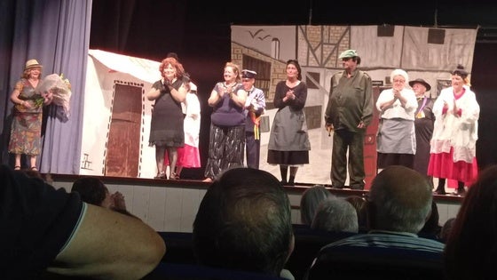 La Edad Dorada representará su último montaje, 'La cotilla cotilleada', a beneficio de los damnificados por la DANA