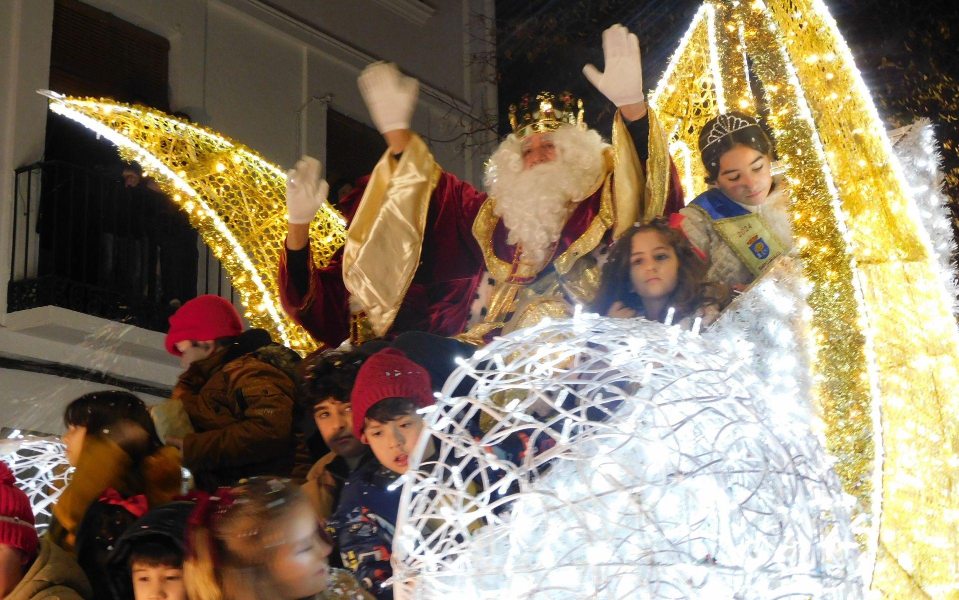 Los Reyes Magos adelantan un día la tradicional cabalgata