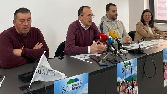 El alcalde invita a hosteleros, empresarios y comerciantes a «colaborar activamente» en la movilización del sábado