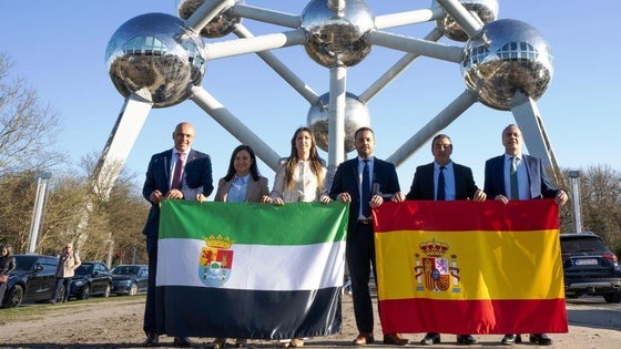 'Sí a Almaraz, Sí al Futuro' hace un balance positivo de sus encuentros en Bruselas