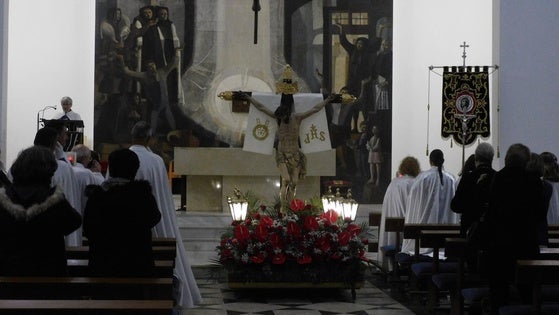 La lluvia del viernes deja a la Semana Santa si la procesión del Santo Entierro