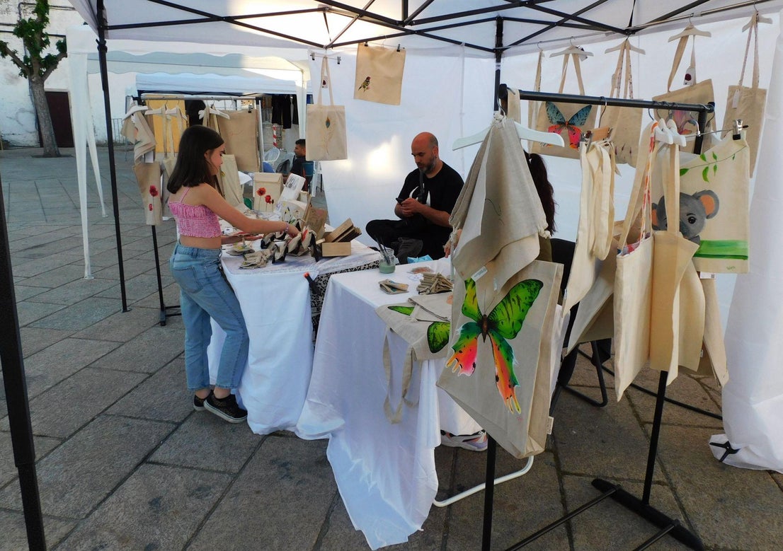 Los oficios artesanos se dan cita en Almaraz