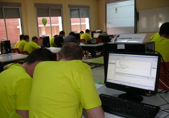 El certificado demuestra la calidad del sistema de gestión de los ciclos formativos