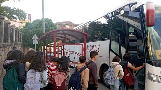El instituto Zurbarán insiste en reclamar la parada del futuro bus urbano