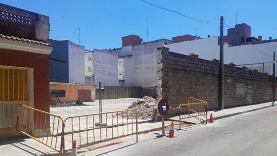 La terraza del cine Cruz Blanca dispondrá de unas 70 plazas de aparcamiento