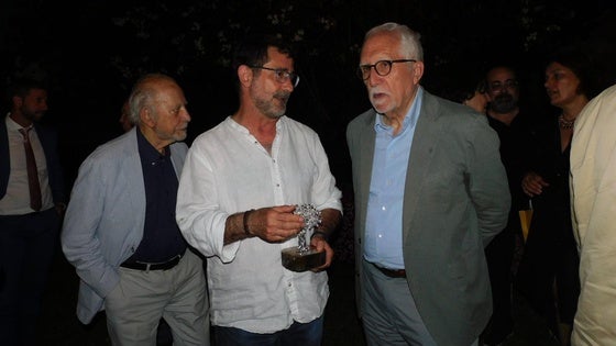 Antonio Luis Galán gana el XIX Premio 'Encina de plata'