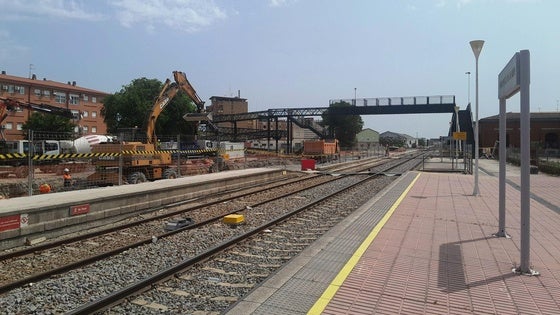 Liberales pide ayudas para los negocios afectados por las obras del tren