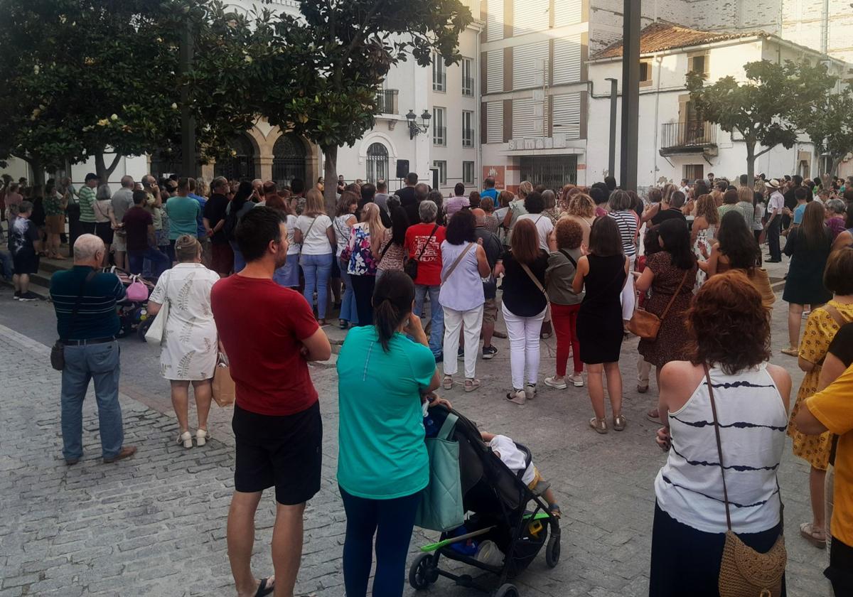Concentración en la plaza de España para pedir más seguridad
