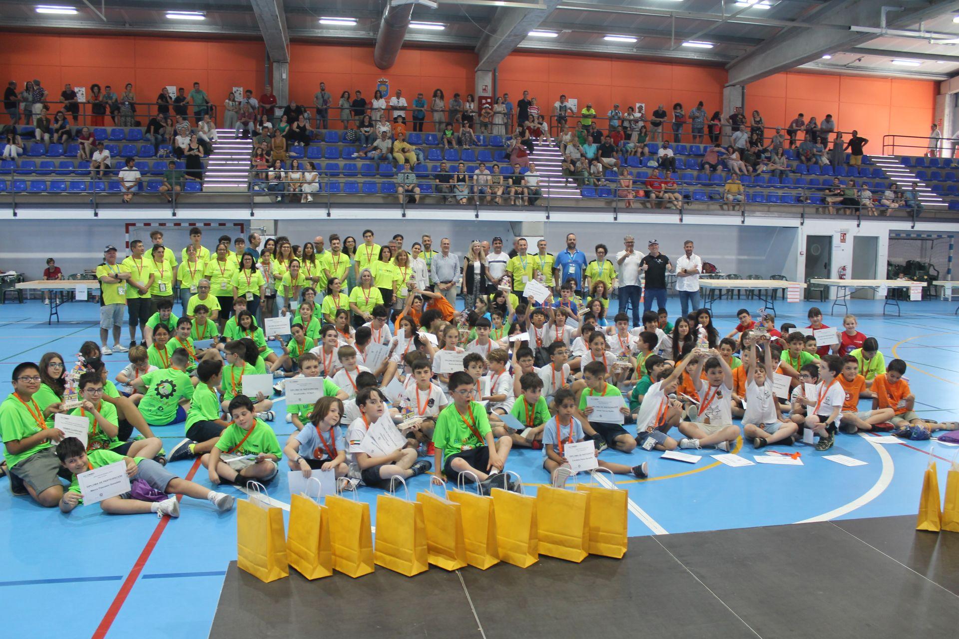 La robótica educativa 'toma' el pabellón Antonio Jara