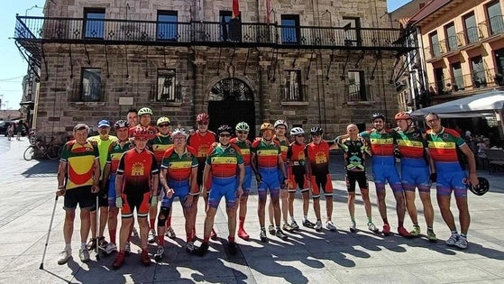 Los Desahuciados cambian el Camino de Santiago por la Sierra de Gata