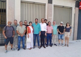 Álvaro Sánchez Cotrina con alcaldes, concejales y dirigentes de la comarca