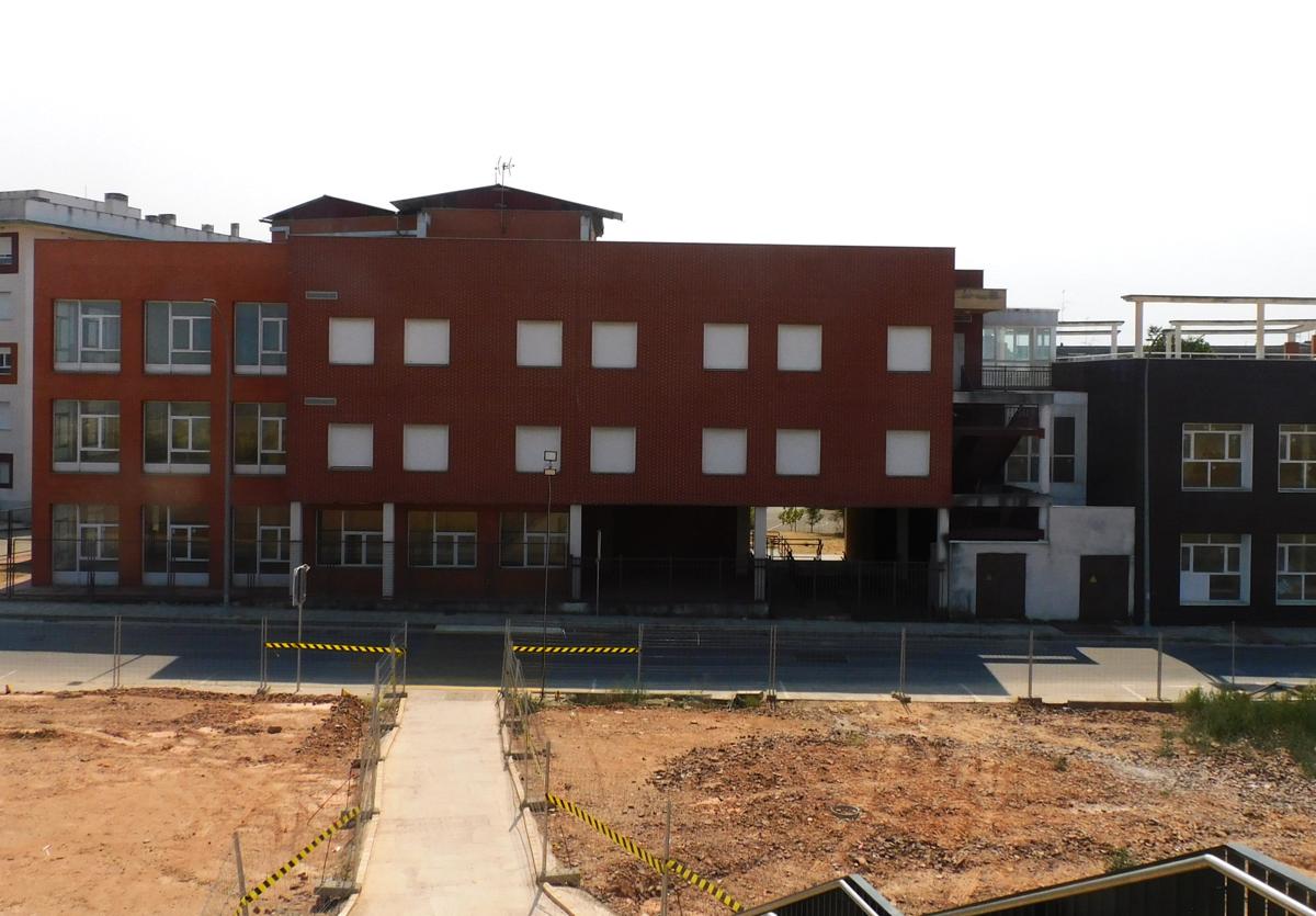 La residencia de mayores sigue a la espera de tener uso