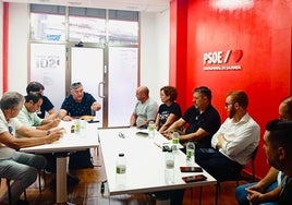 La reunión se celebró en la nueva sede de la Agrupación Socialista Morala