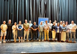 Representantes populares reunidos en Talayuela